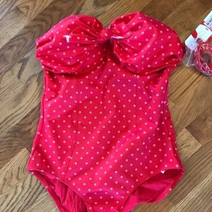 Retro bandeau polka dot suit by Spanx